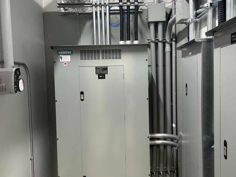 Winnipeg electrician